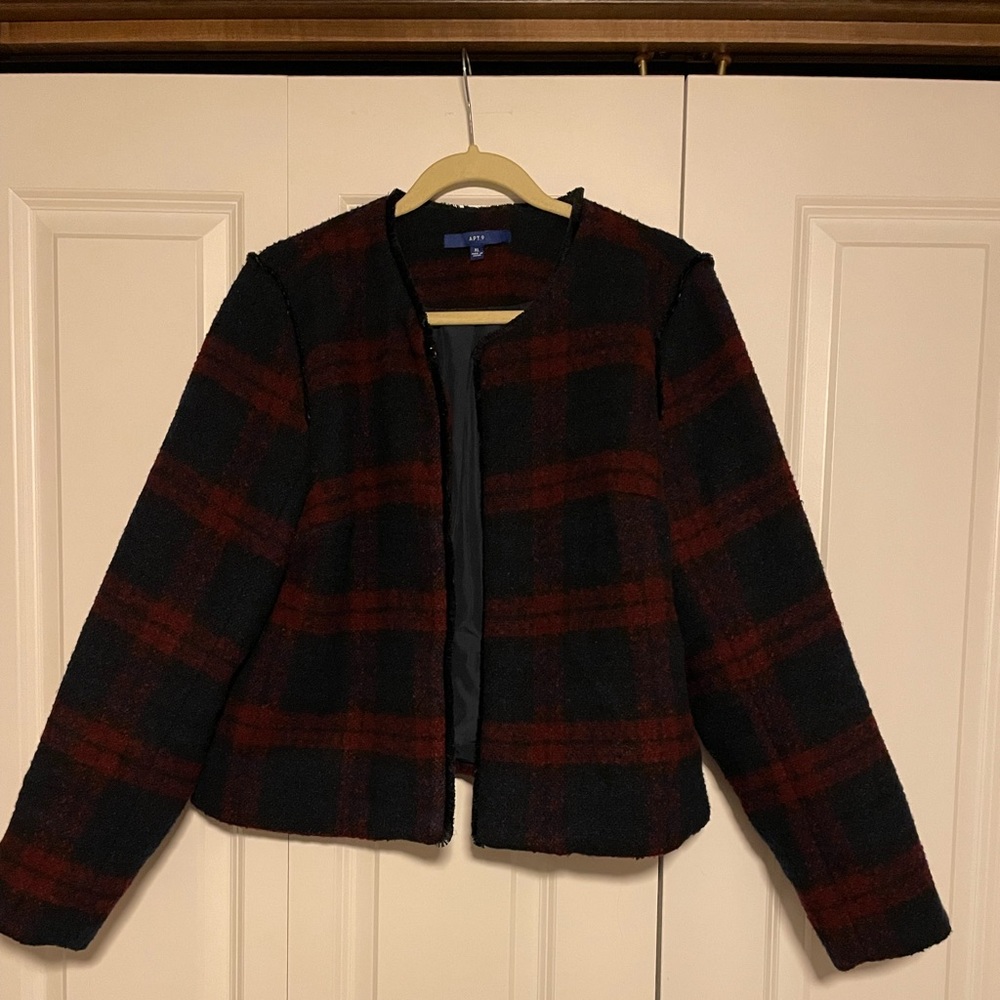 Super cute jacket blazer